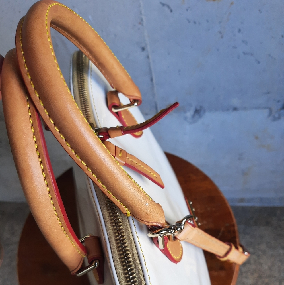 Dooney & Bourke Zip Zip Satchel - Picture 9 of 15